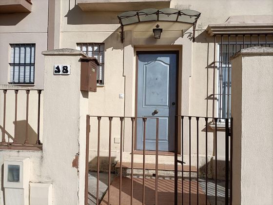 Foto 2 de Casa en venta en Algaba (La) de 3 habitaciones con terraza