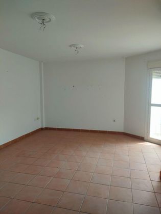 Foto 1 de Venta de piso en Conil de 2 habitaciones y 78 m²