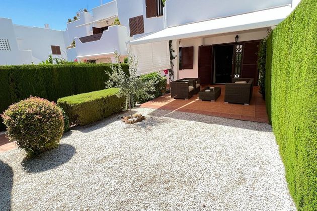 Foto 1 de Xalet en venda a San Juan de los Terreros de 4 habitacions amb terrassa i piscina