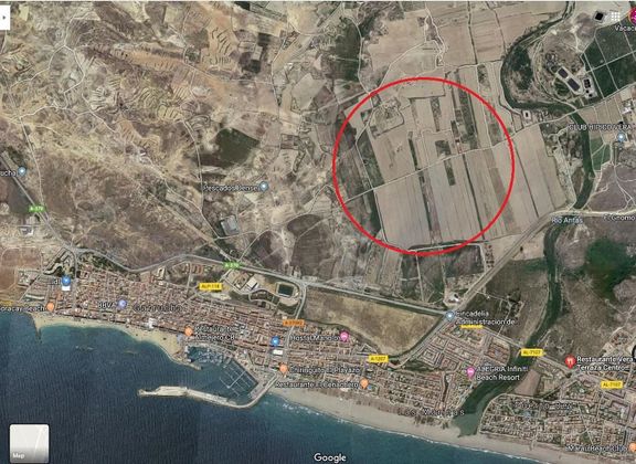 Foto 1 de Venta de terreno en Puerto de Garrucha de 10000 m²