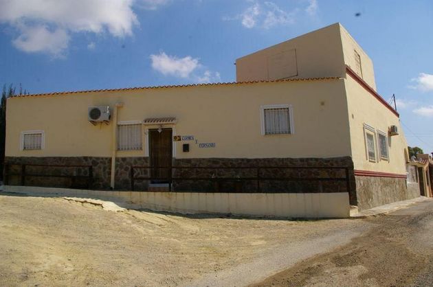 Foto 2 de Casa rural en venta en Vera Ciudad de 4 habitaciones con terraza