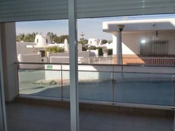 Foto 2 de Piso en venta en Villaricos de 2 habitaciones con terraza y muebles