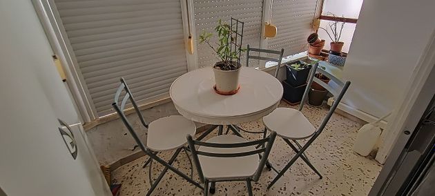 Foto 2 de Piso en venta en Este-Delicias de 3 habitaciones con terraza y aire acondicionado
