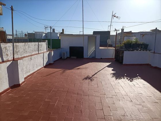 Foto 1 de Casa adossada en venda a Este-Delicias de 3 habitacions amb terrassa i garatge