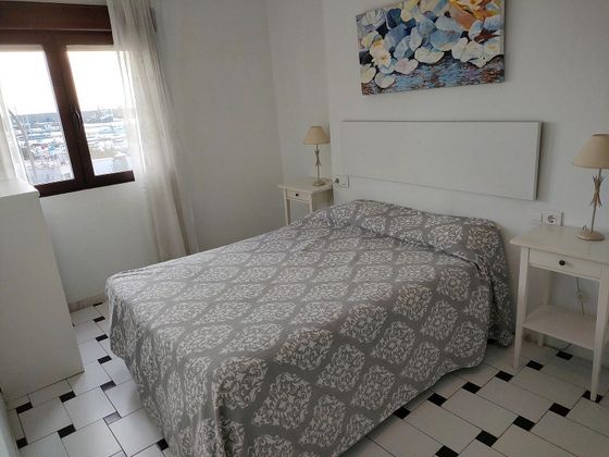 Foto 1 de Pis en venda a Puerto de Garrucha de 3 habitacions amb terrassa i balcó