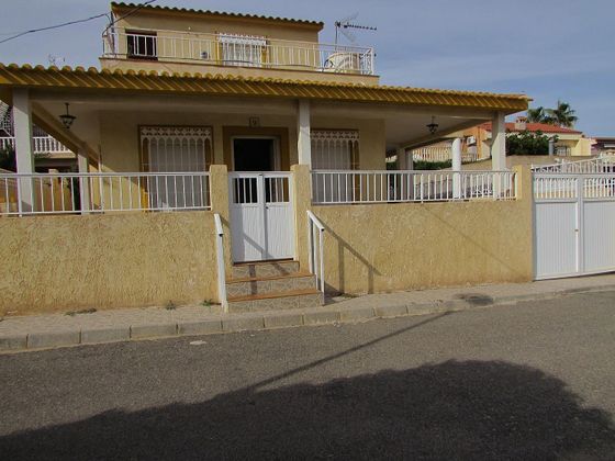 Foto 1 de Alquiler de casa en San Juan de los Terreros de 4 habitaciones con terraza y balcón