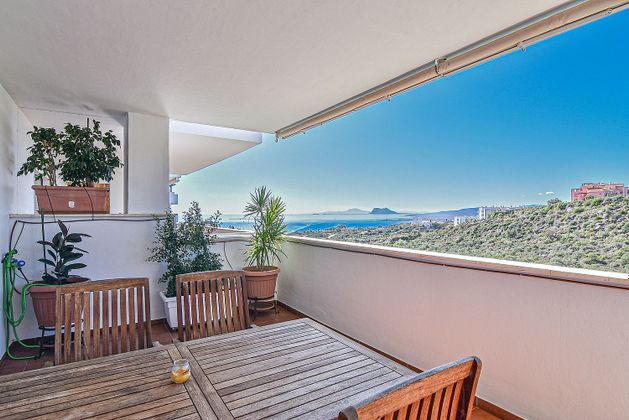 Foto 1 de Pis en venda a Chullera de 2 habitacions amb terrassa i piscina