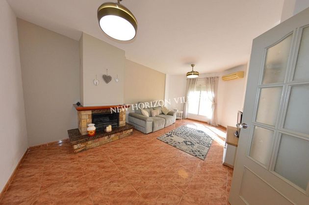 Foto 1 de Dúplex en venda a Zurgena de 4 habitacions amb terrassa i aire acondicionat