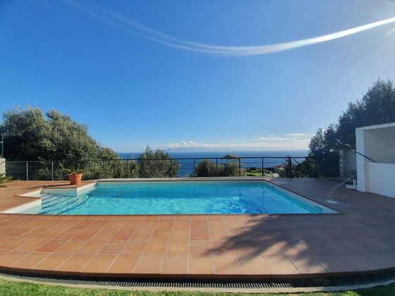 Foto 2 de Casa en venda a San García de 5 habitacions amb terrassa i piscina