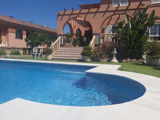 Foto 1 de Xalet en venda a La Granja-La Colina-Los Pastores de 7 habitacions amb terrassa i piscina