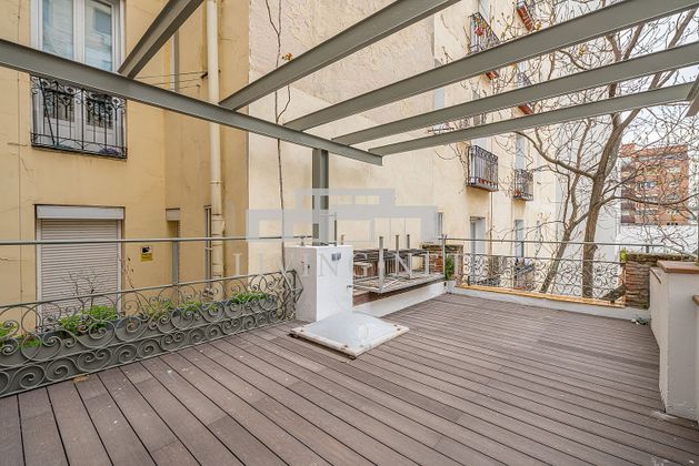 Foto 2 de Àtic en venda a Castellana de 2 habitacions amb terrassa i aire acondicionat