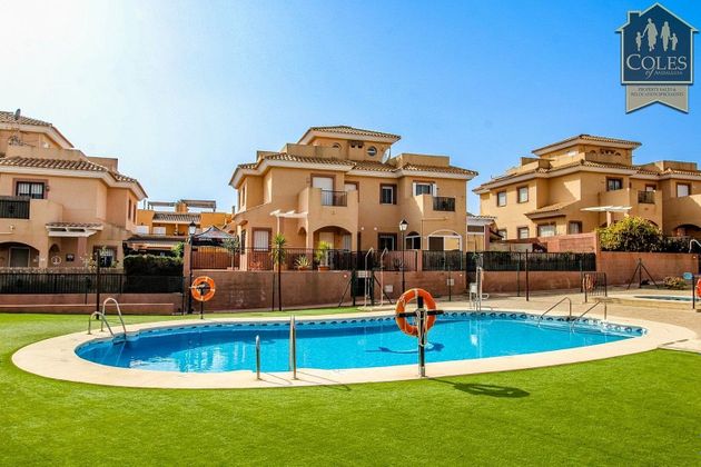 Foto 2 de Casa en venta en Gallardos (Los) de 2 habitaciones con terraza y piscina