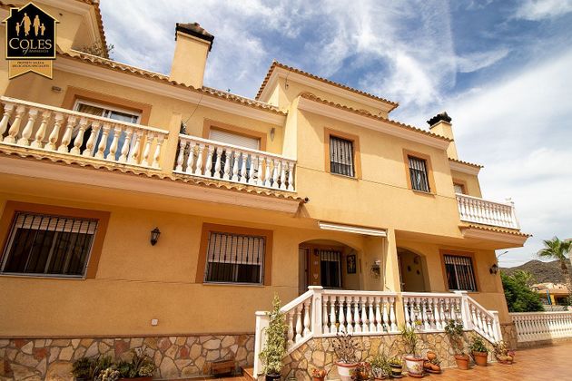 Foto 2 de Casa adossada en venda a Cuevas del Almanzora pueblo de 3 habitacions amb terrassa i piscina