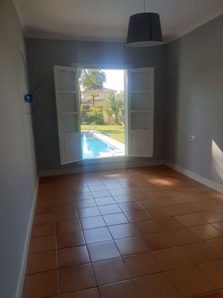 Foto 2 de Xalet en lloguer a Vistahermosa  - Fuentebravía de 4 habitacions amb terrassa i piscina