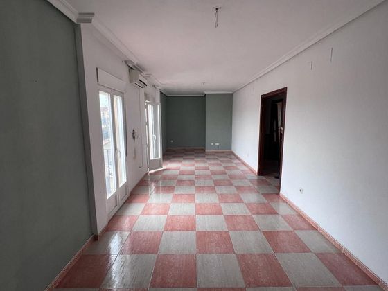 Foto 1 de Venta de piso en Bujalance de 4 habitaciones con terraza