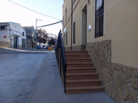Foto 2 de Piso en venta en Aguilar de la Frontera de 3 habitaciones con terraza y aire acondicionado