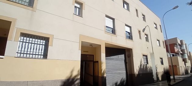 Foto 1 de Venta de piso en La Gangosa de 2 habitaciones con garaje y balcón