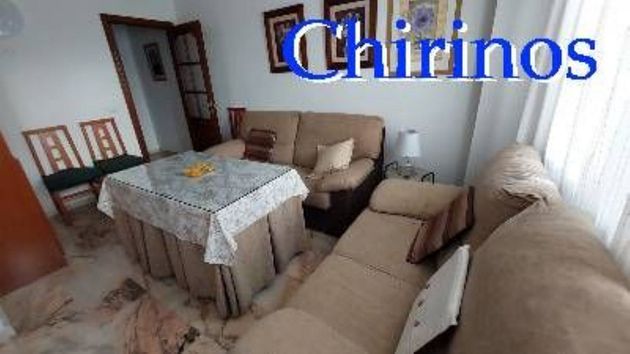 Foto 2 de Piso en alquiler en Ciudad Jardín - Zoco de 1 habitación con muebles y aire acondicionado