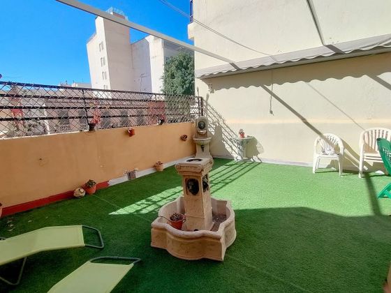Foto 2 de Pis en venda a Centro - Almería de 5 habitacions amb terrassa i balcó