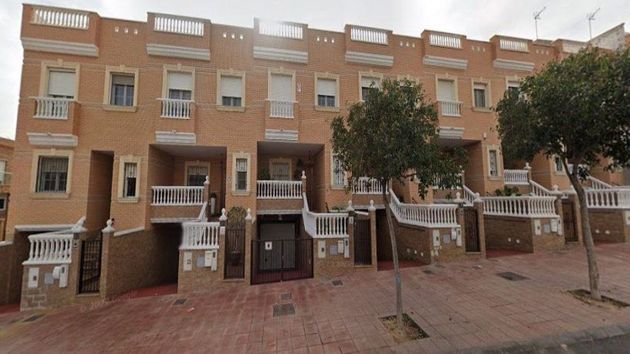 Foto 1 de Casa en venda a San Luis de 4 habitacions amb terrassa i balcó