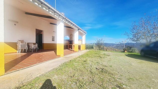 Foto 2 de Casa rural en venda a Pozoblanco de 3 habitacions amb jardí i calefacció