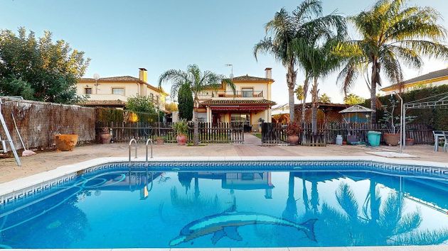 Foto 1 de Venta de chalet en Villarrubia de 4 habitaciones con terraza y piscina