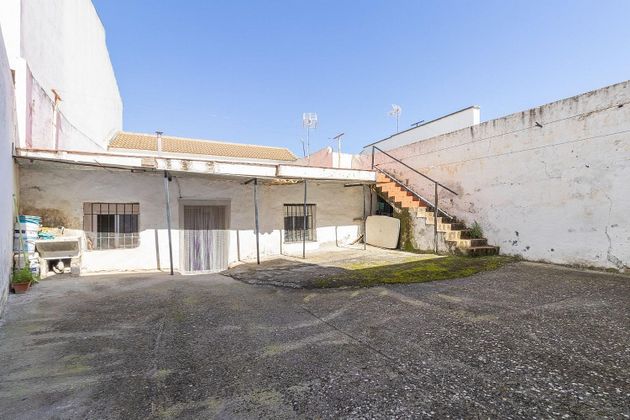 Foto 1 de Chalet en venta en Almodóvar del Río de 3 habitaciones con terraza y aire acondicionado