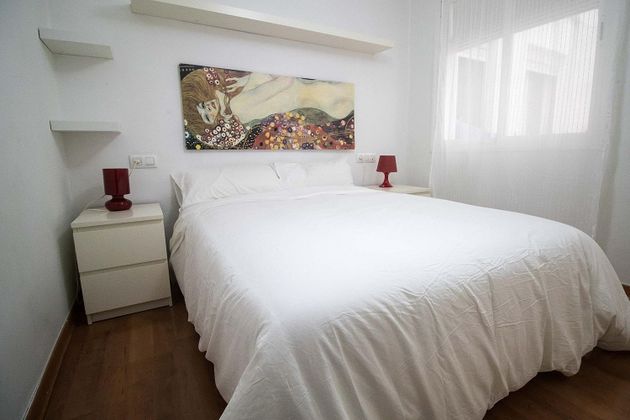 Foto 2 de Alquiler de piso en Centro - Jerez de la Frontera de 1 habitación con muebles y ascensor