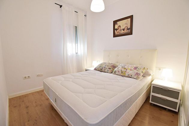 Foto 2 de Dúplex en venda a calle Merced de 2 habitacions amb aire acondicionat