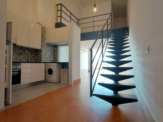 Foto 1 de Dúplex en alquiler en calle Holanda de 2 habitaciones con garaje y aire acondicionado