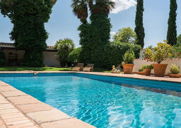 Foto 2 de Casa rural en venta en Alhambra de 10 habitaciones con terraza y piscina