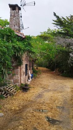 Foto 2 de Casa rural en venta en Miraflores de la Sierra de 2 habitaciones con piscina y jardín