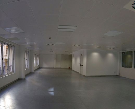 Foto 2 de Alquiler de oficina en Cortes - Huertas de 604 m²