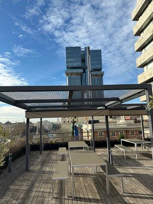 Foto 2 de Alquiler de oficina en Almagro con terraza y aire acondicionado