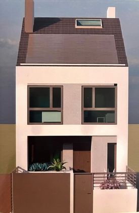 Foto 2 de Casa en venta en Miramadrid de 4 habitaciones con terraza y jardín