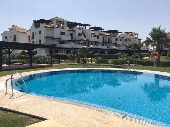 Foto 1 de Piso en alquiler en avenida Ciudad de Alicante de 2 habitaciones con terraza y piscina