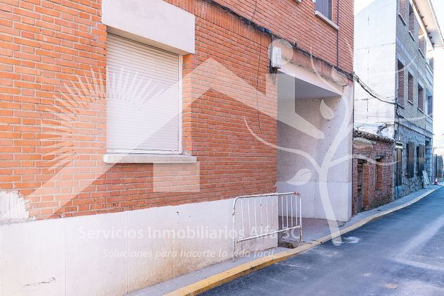 Foto 1 de Pis en venda a calle Miraflores de 2 habitacions amb terrassa i calefacció