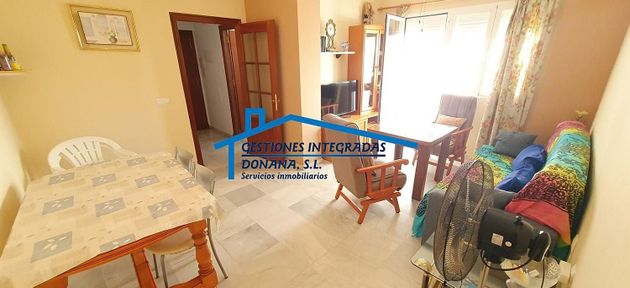 Foto 1 de Pis en lloguer a Centro-Calzada-Cabo Noval de 2 habitacions amb terrassa i mobles