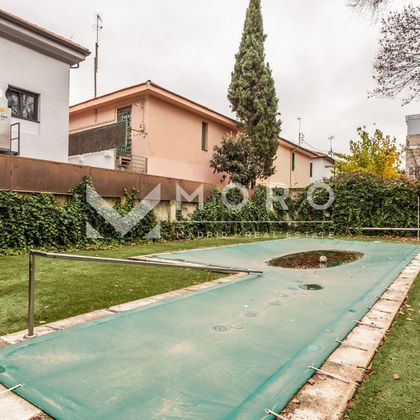 Foto 2 de Chalet en venta en Nueva España de 5 habitaciones con terraza y piscina