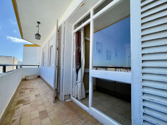 Foto 1 de Pis en venda a La Pastora - La Estación de 3 habitacions amb terrassa i balcó