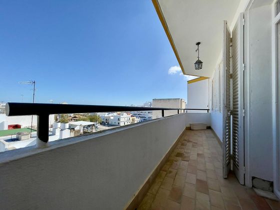 Foto 2 de Pis en venda a La Pastora - La Estación de 3 habitacions amb terrassa i balcó