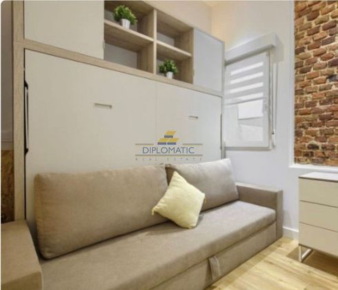 Foto 1 de Piso en alquiler en Gaztambide de 2 habitaciones con terraza y muebles