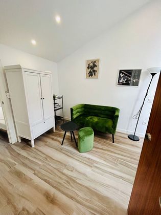 Foto 1 de Piso en alquiler en calle De Ciudad Rodrigo de 1 habitación con terraza y muebles
