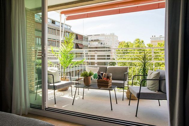 Foto 1 de Piso en alquiler en Nueva España de 3 habitaciones con terraza y muebles
