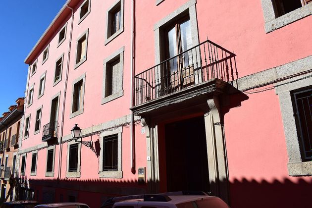 Foto 2 de Pis en venda a Centro - Casco Histórico de 3 habitacions amb calefacció i ascensor
