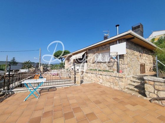 Foto 2 de Venta de chalet en Manzanares el Real de 3 habitaciones con terraza y piscina