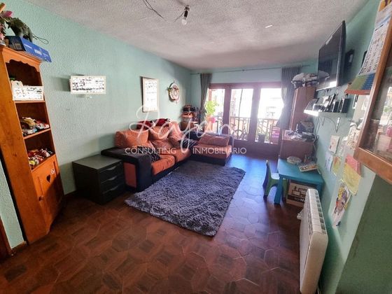 Foto 2 de Venta de dúplex en Manzanares el Real de 3 habitaciones con terraza y piscina