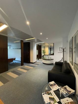 Foto 2 de Oficina en venda a Nueva España de 242 m²
