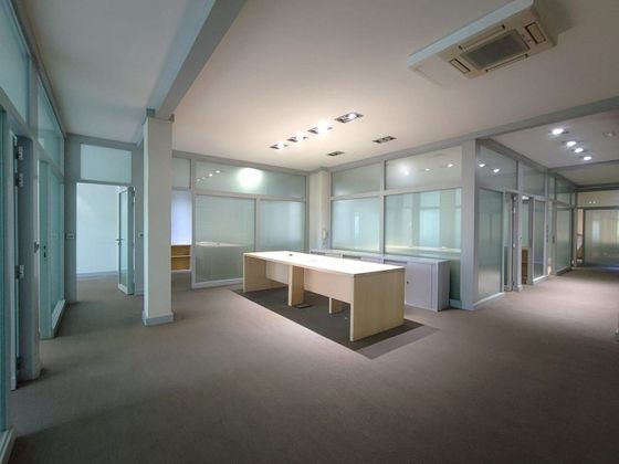 Foto 2 de Oficina en alquiler en Castellana con aire acondicionado