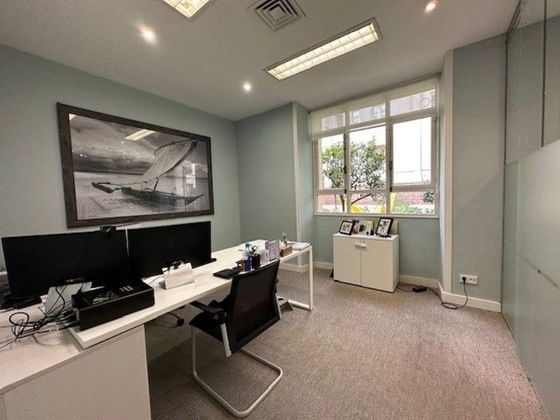 Foto 2 de Oficina en alquiler en Castellana de 240 m²